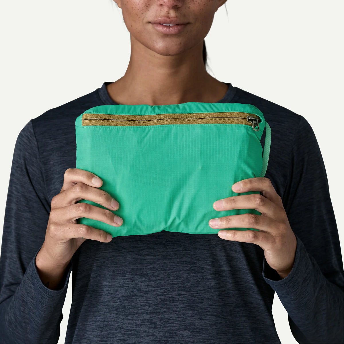 Terravia Tote Pack