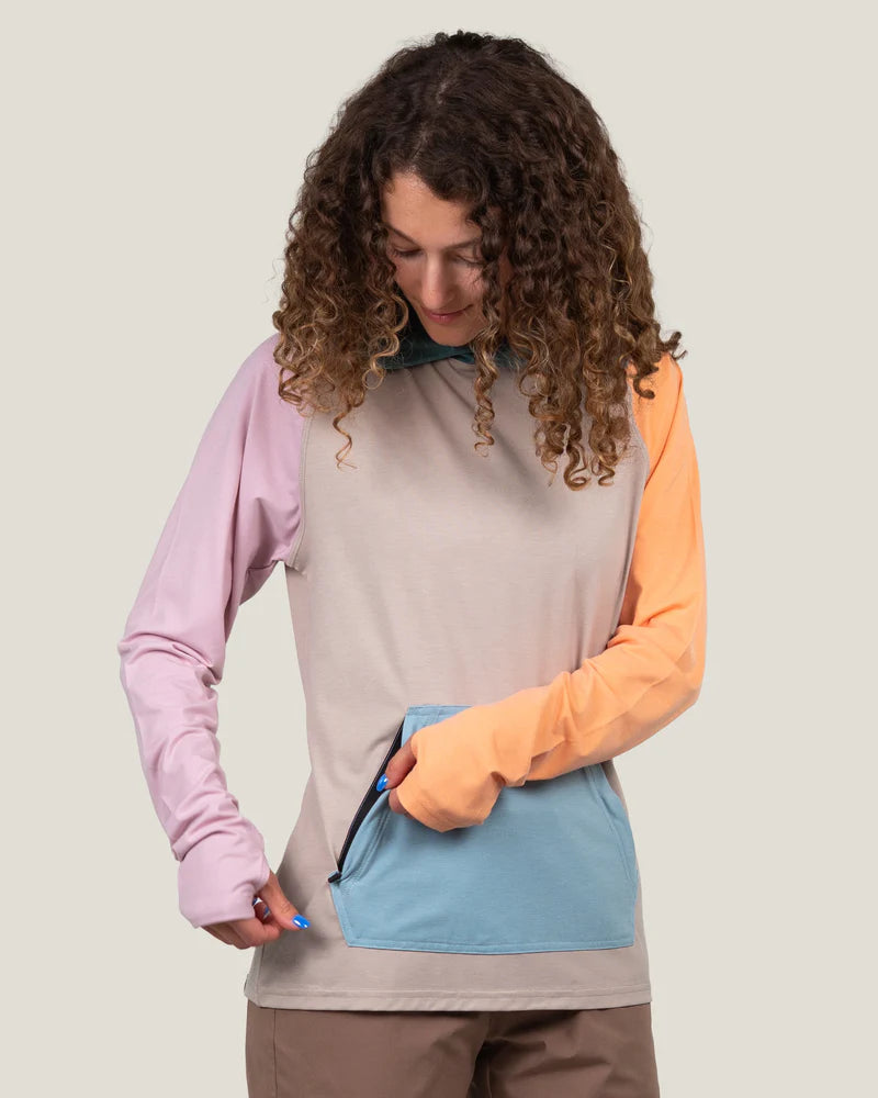 W's Graphic Traverse Tek Hoodie